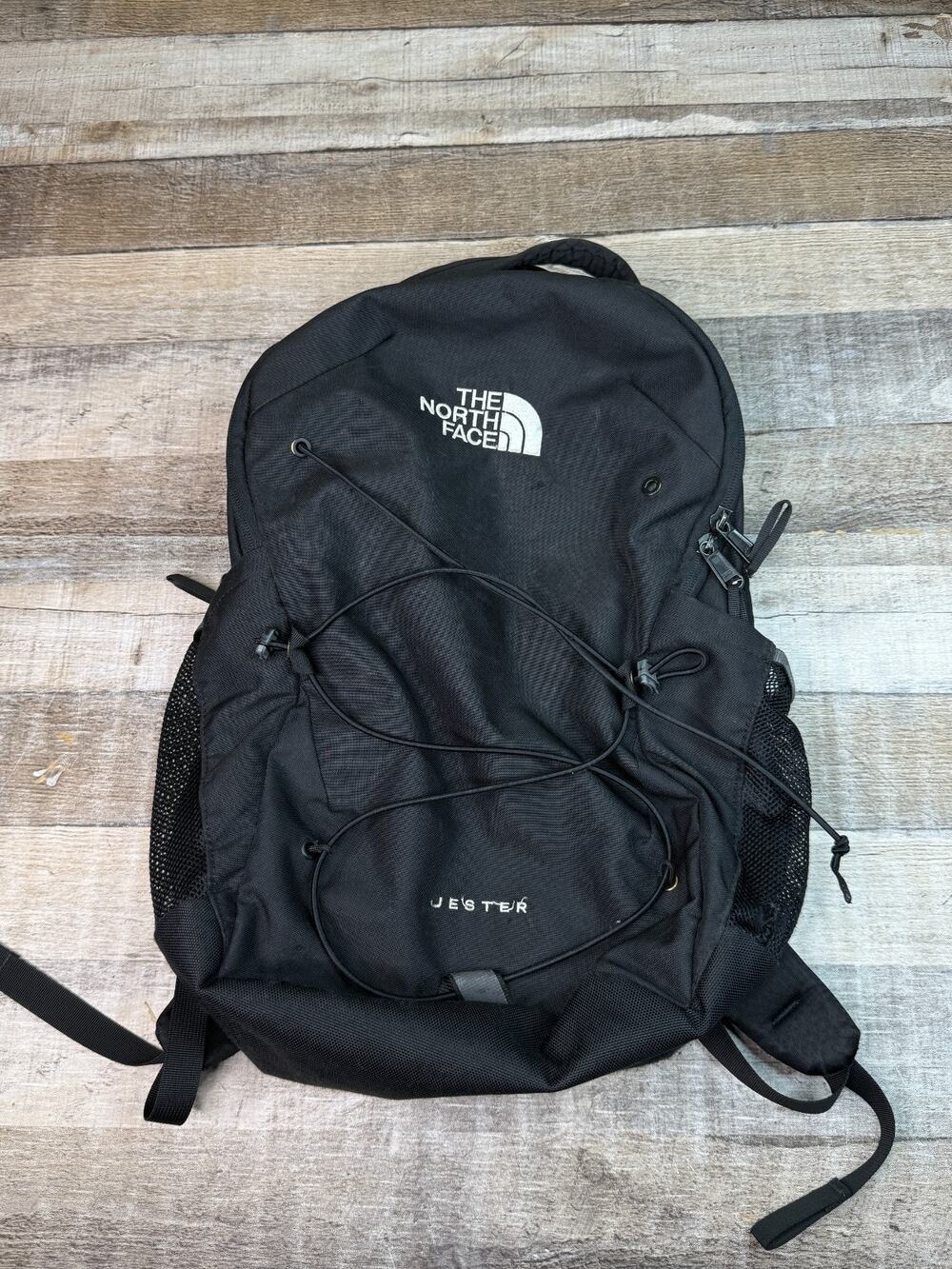 The North Face Jester Backpack TNF Black 28L Flexvent Laptop School